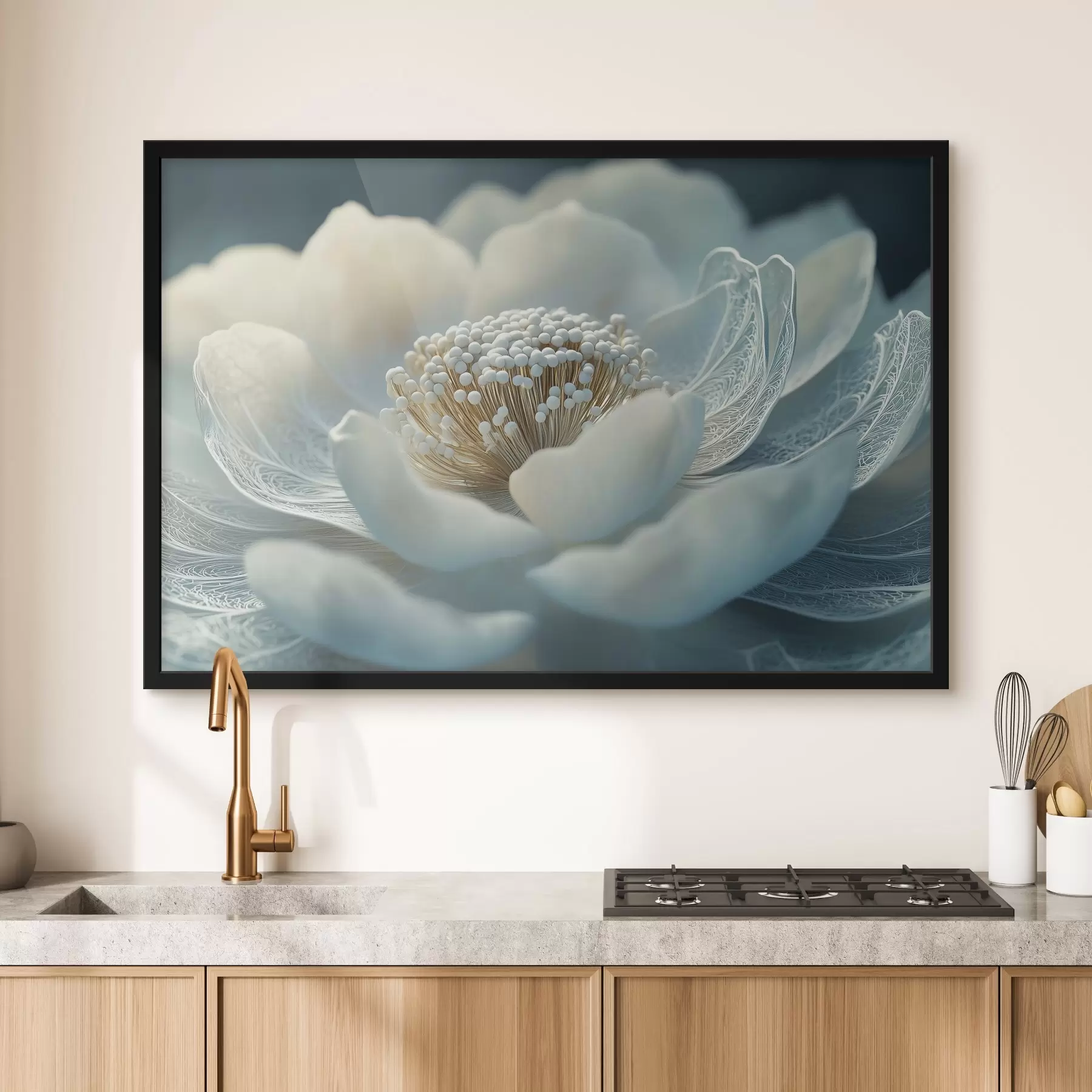 Картина Біла повітряна квітка з візерунками на пелюстках f41838