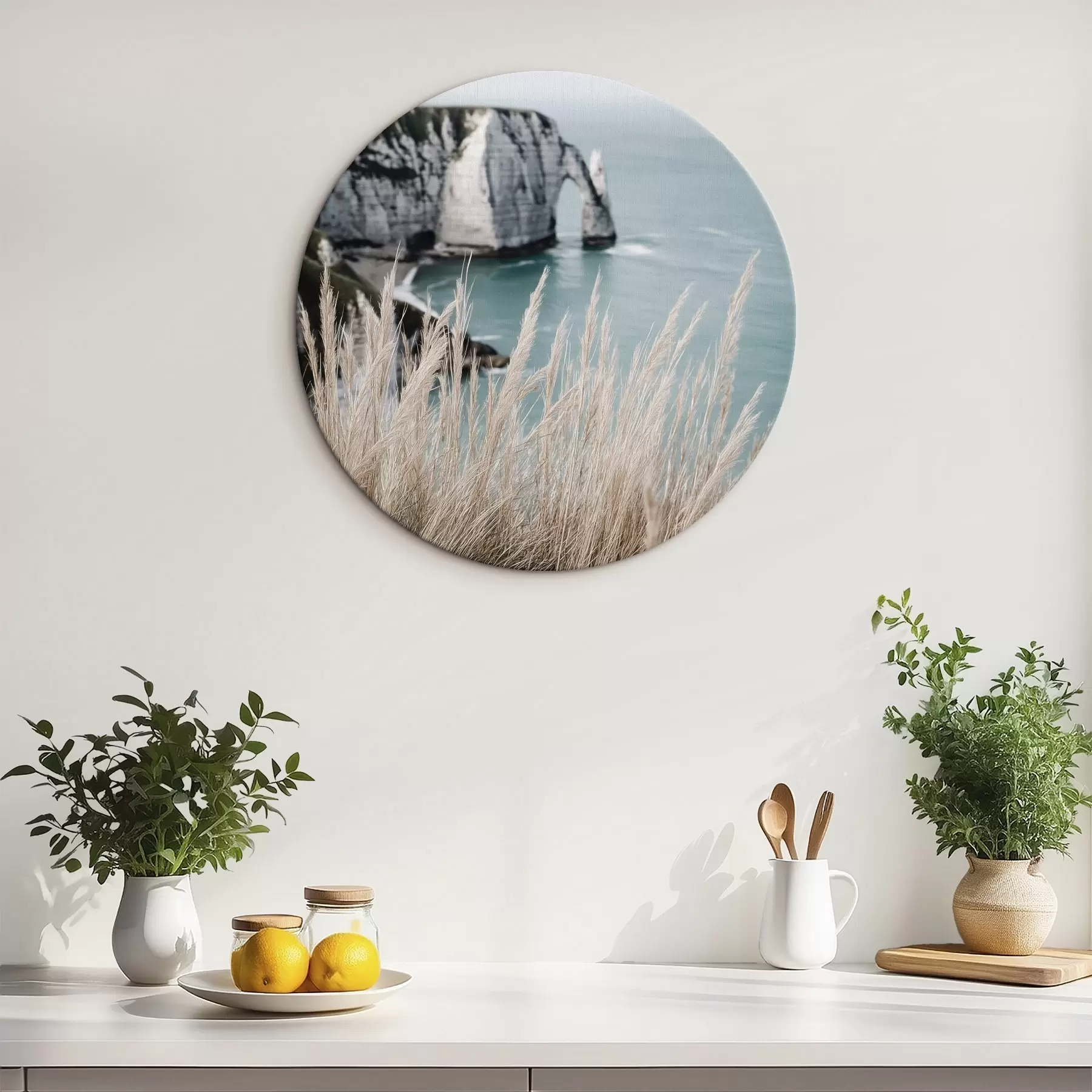 Картина Море і скельна арка, вид крізь суху траву r46142