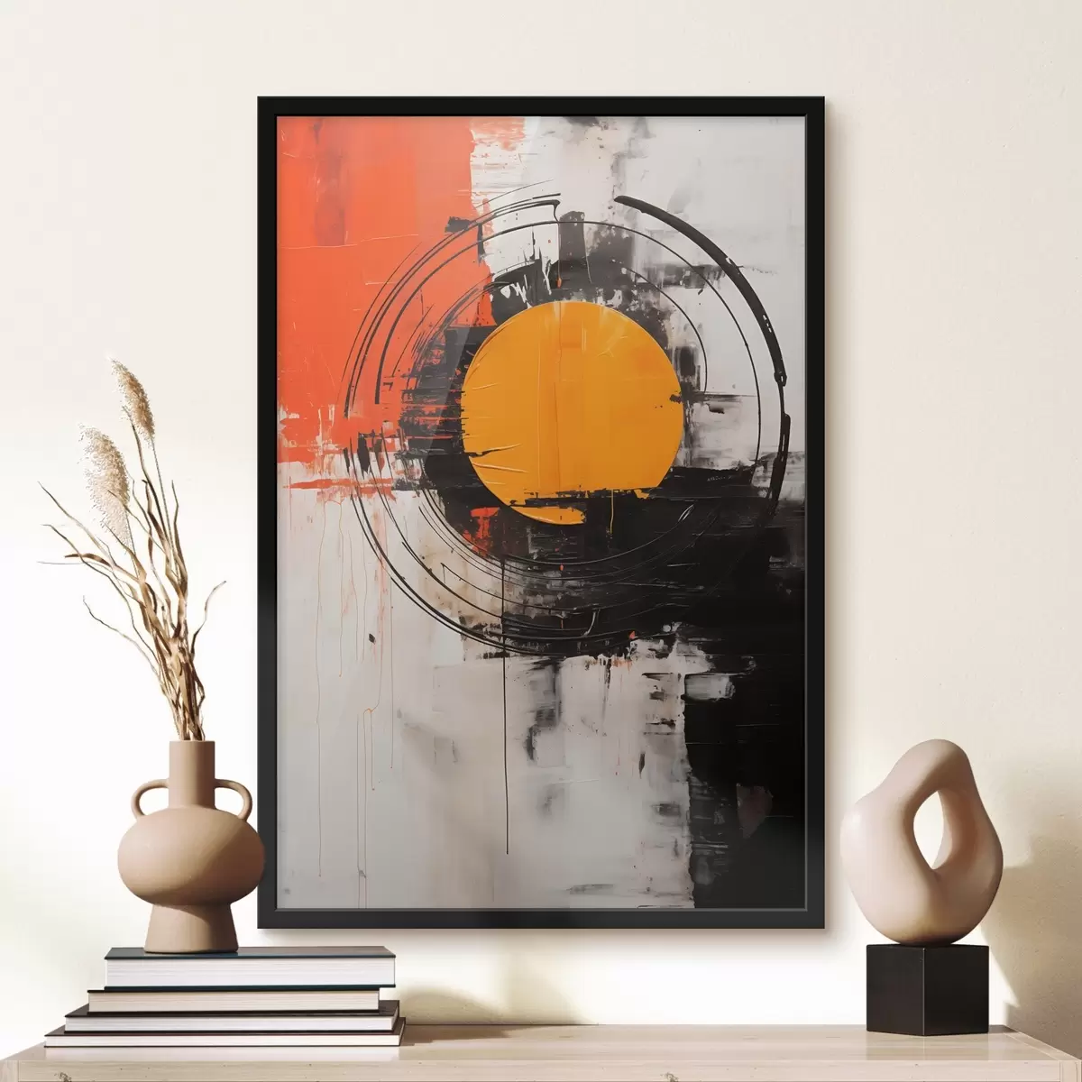 Постер Помаранчевий диск у чорному кільці, штрихи та бризки f46550