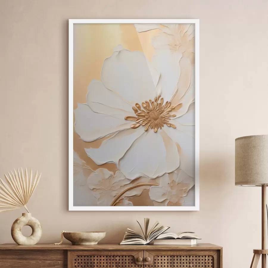 Картина Біла квітка з ніжними пелюстками, імітованими густими мазками, на світло-помаранчевому текстурованому тлі f46691