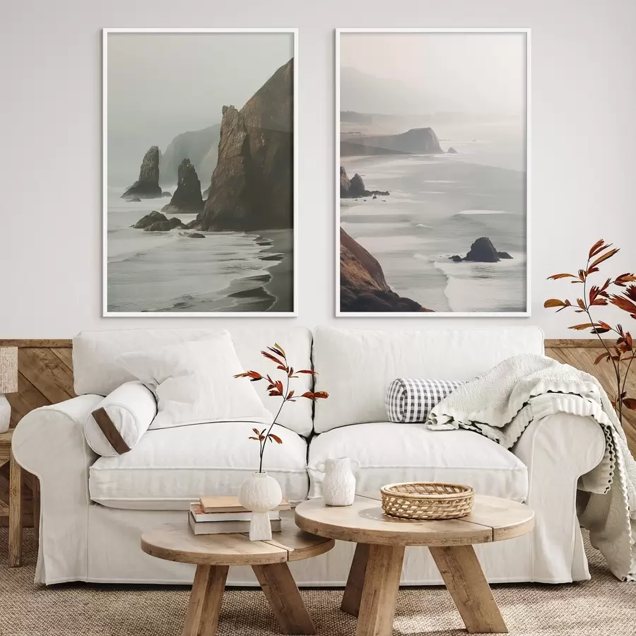 Картина Скелясті скелі та морське узбережжя, хвилі, що розбиваються об берег, пейзаж з похмурою атмосферою, земляні тони d00531