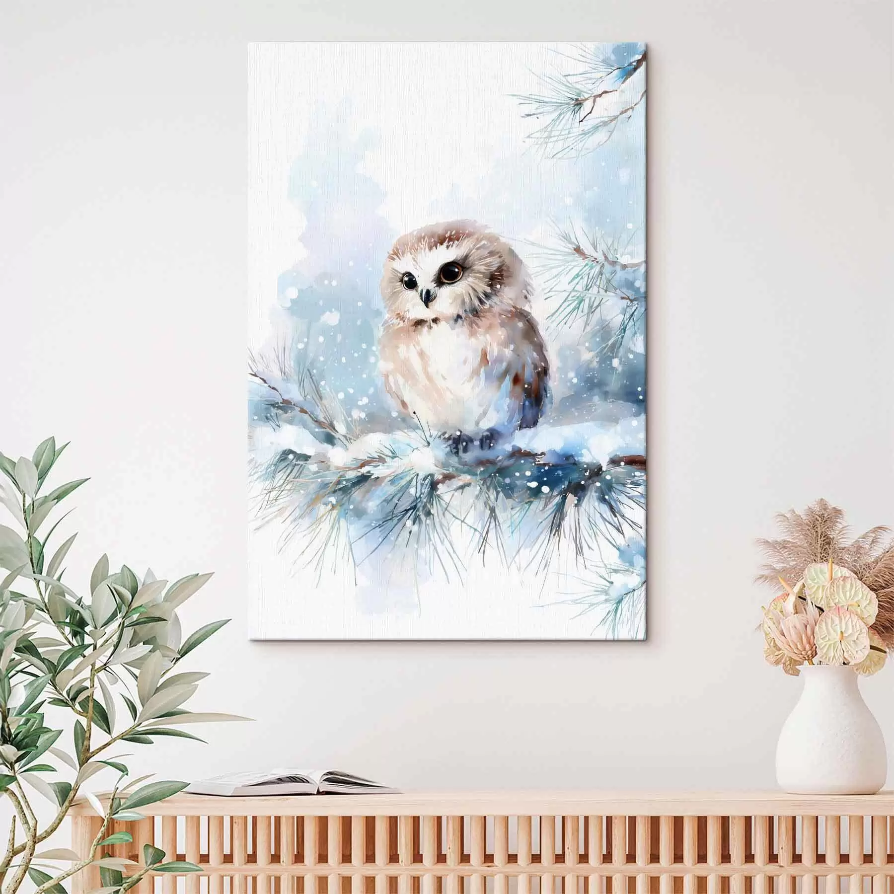 Картина мила сова на засніженій сосновій гілці в акварельному стилі s47115