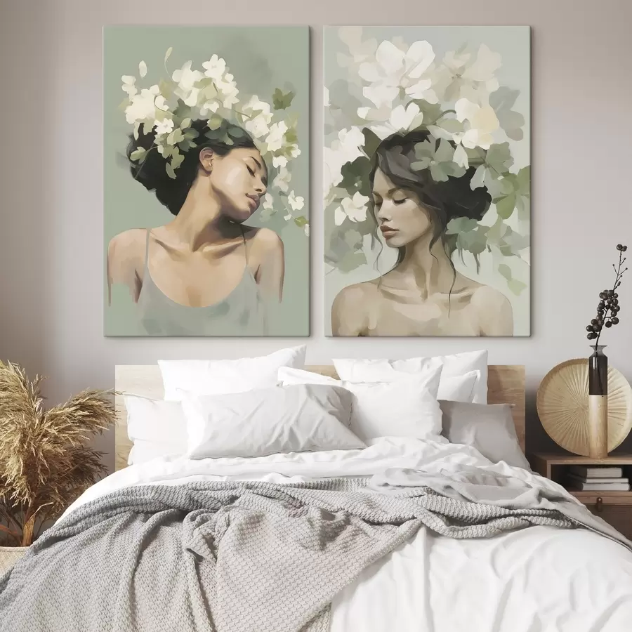 Картина Дівчина у квітковому вінку m30007